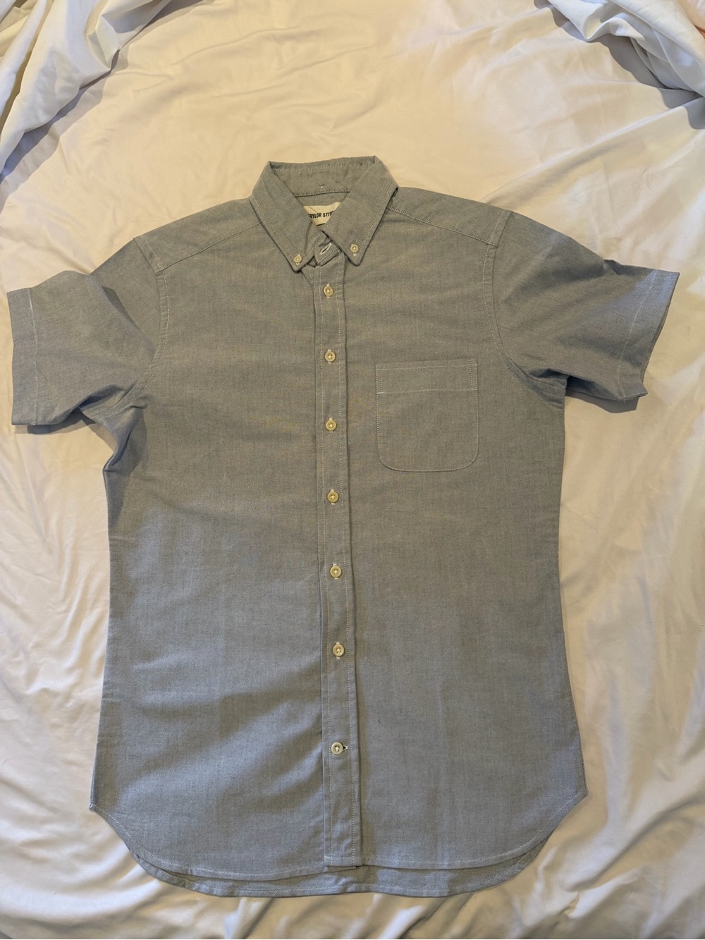 Taylor Stitch Jack Short-Sleeve Button-Down Shirt in Light Blue